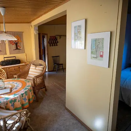 Old Finnish Lakeside With Sauna Horská chata