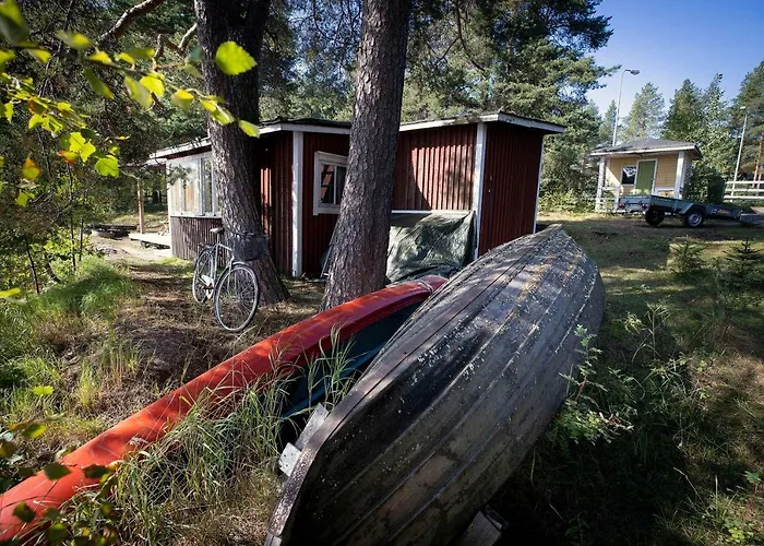 Old Finnish Lakeside With Sauna Шале *